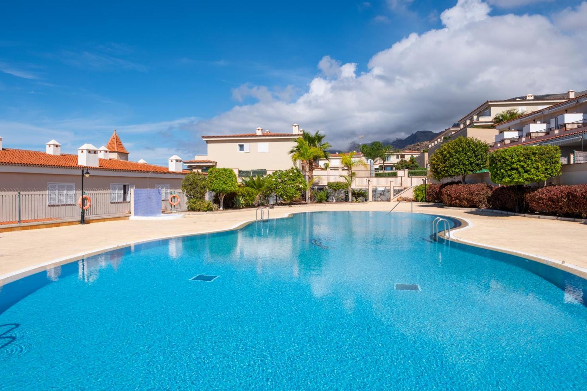 Ocean View Apartman Puerto de Santiago  Kültér fotó